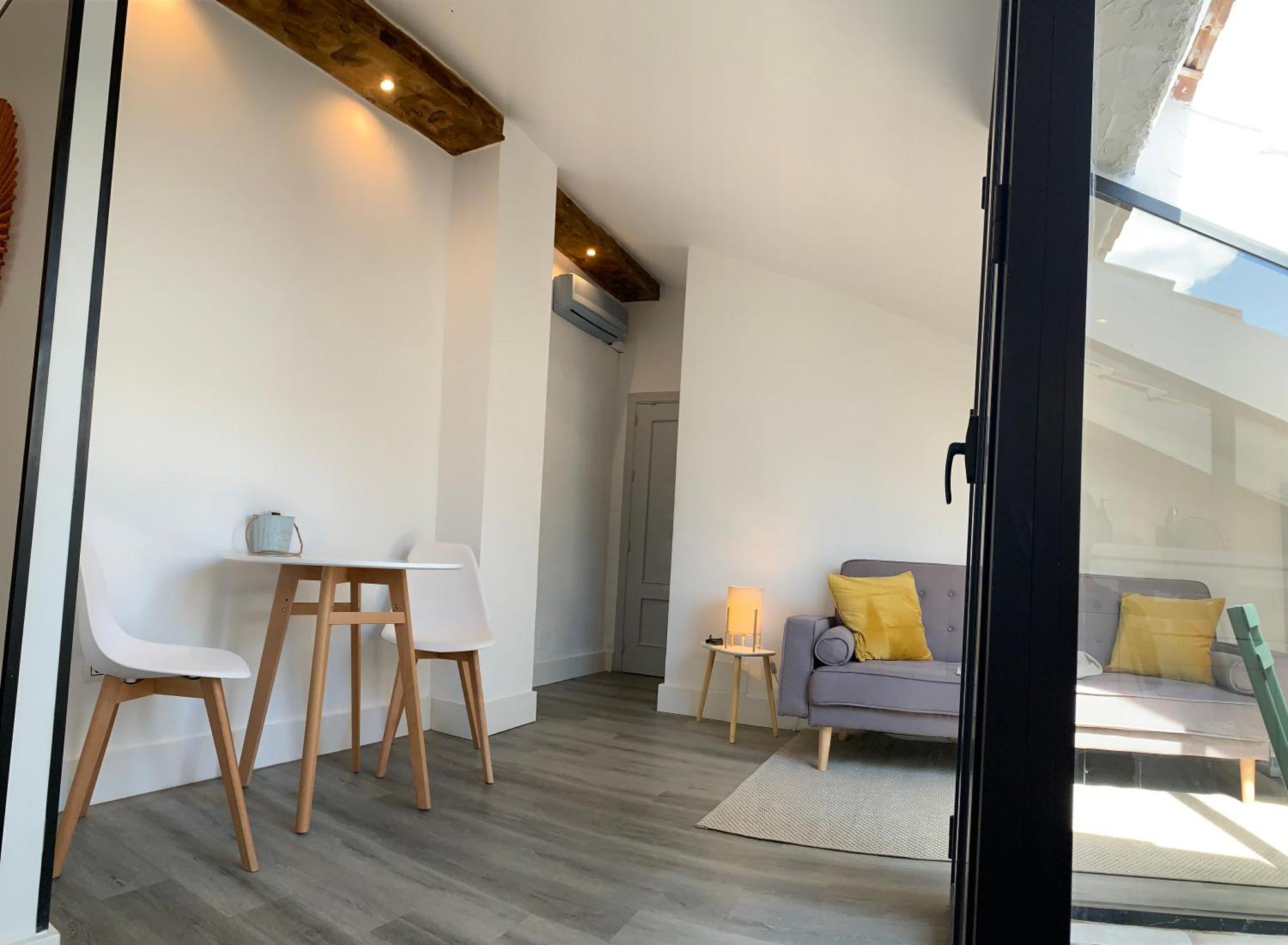 La Buhardilla De Pedregalejo Apartment Malaga Ngoại thất bức ảnh